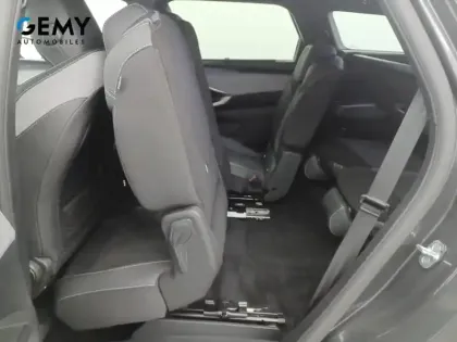 Photo 19 Peugeot 5008  Hybrid 145 ch e-DCS6