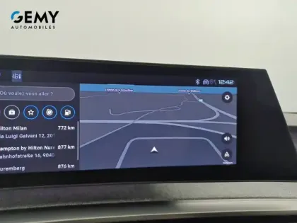 Photo 14 Peugeot 5008  Hybrid 145 ch e-DCS6