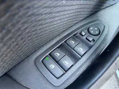 Photo 21 BMW X1  sDrive 18d 150 ch BVA8