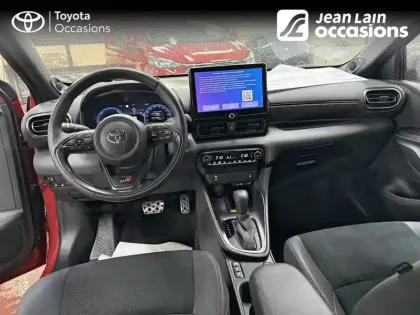 Photo 17 Toyota Yaris  Hybride 130h