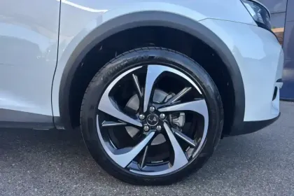 Photo 89 DS DS 7 DS7 Crossback PureTech 180 EAT8