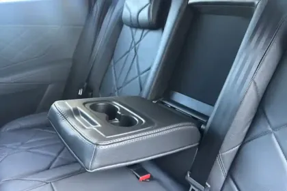 Photo 104 DS DS 7 DS7 Crossback PureTech 180 EAT8