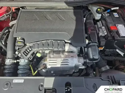 Photo 25 Peugeot 208 Gén. II Ph1 NG GT 5