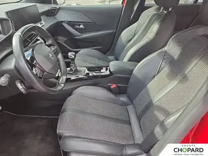 Photo 10 Peugeot 208 Gén. II Ph1 NG GT 5