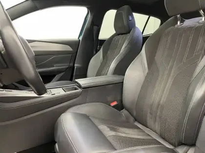 Photo 13 Peugeot 408  PHEV 225 e-EAT8