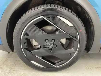 Photo 16 Peugeot 408  PHEV 225 e-EAT8