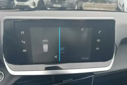 Photo 23 Peugeot 208  Electrique 50 kWh 136ch