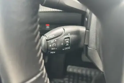 Photo 18 Peugeot 208  Electrique 50 kWh 136ch