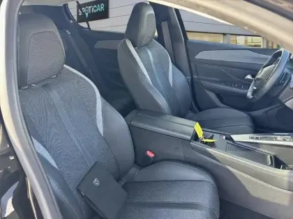 Photo 8 Peugeot 308  PureTech 130ch S&S EAT8 Allure