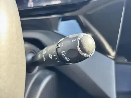 Photo 17 Peugeot 308  PureTech 130ch S&S EAT8 Allure