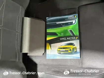 Photo 15 Opel Astra  1.2 Turbo 130 ch BVA8 GS