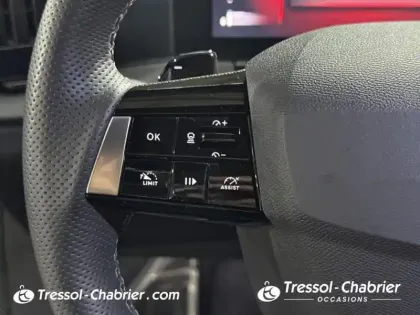 Photo 18 Opel Astra  1.2 Turbo 130 ch BVA8 GS