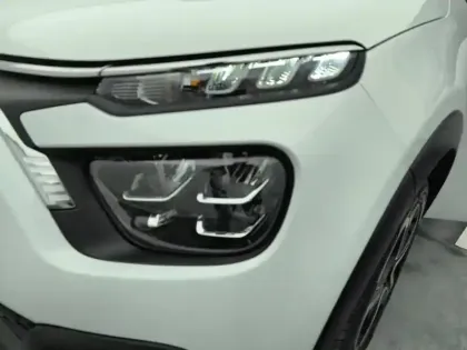 Photo 13 Citroën C3  PureTech 83 S&S BVM5 Feel Pack