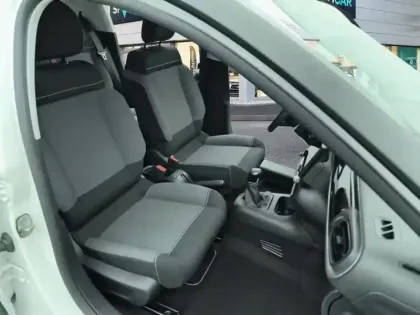 Photo 8 Citroën C3  PureTech 83 S&S BVM5 Feel Pack