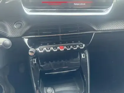 Photo 12 Peugeot 208  PureTech 100 S&S BVM6 Allure Pack