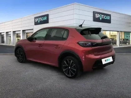 Photo 29 Peugeot 208  PureTech 100 S&S EAT8 GT