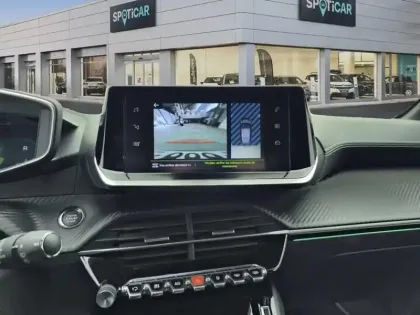 Photo 25 Peugeot 208  PureTech 100 S&S EAT8 GT