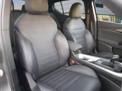 Photo 8 Alfa Romeo Tonale  1.5 Hybrid 160 ch VGT TCT7 Veloce