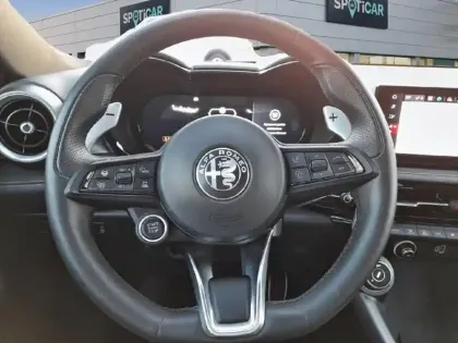 Photo 11 Alfa Romeo Tonale  1.5 Hybrid 160 ch VGT TCT7 Veloce