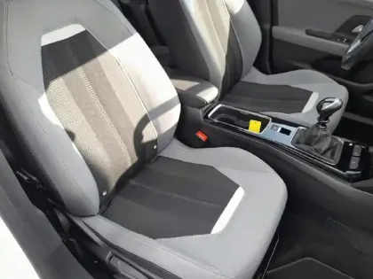 Photo 8 Opel Mokka  1.2 Turbo 100 ch BVM6 Elegance Business