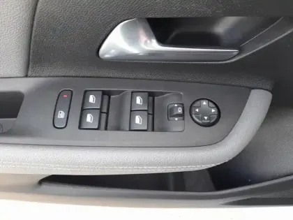 Photo 19 Opel Mokka  1.2 Turbo 100 ch BVM6 Elegance Business