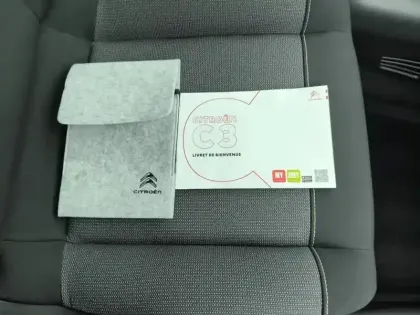 Photo 15 Citroën C3  PureTech 83 S&S BVM5 Shine