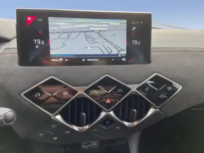 Photo 21 DS DS 3 DS3 Crossback PureTech 130 EAT8 Performance Line