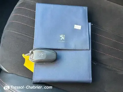 Photo 29 Peugeot 308  BlueHDi 180ch S&S EAT8 GT