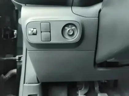 Photo 16 Citroën C3  PureTech 83 ch BVM5 Plus