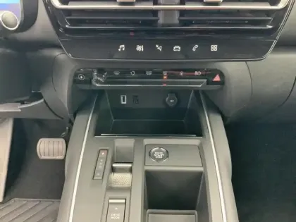 Photo 12 Citroën C5 aircross  Hybride Rechargeable 225 e-EAT8 C-Series