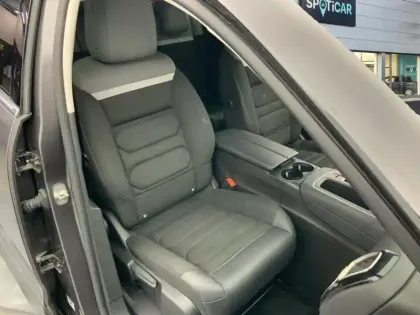 Photo 8 Citroën C5 aircross  Hybride Rechargeable 225 e-EAT8 C-Series