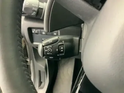 Photo 17 Citroën C5 aircross  Hybride Rechargeable 225 e-EAT8 C-Series