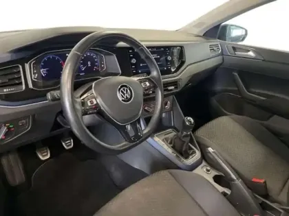 Photo 8 Volkswagen Polo 1.0 TSI 95 S&S BVM5 United