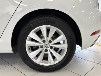 Photo 18 Volkswagen Golf Gén. VII Ph1 Carat 5