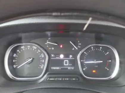 Photo 16 Citroën Spacetourer Gén. I Ph1 Business 4