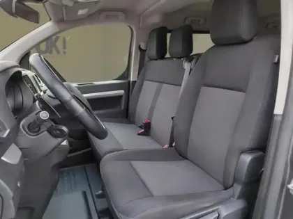 Photo 10 Citroën Spacetourer Gén. I Ph1 Business 4