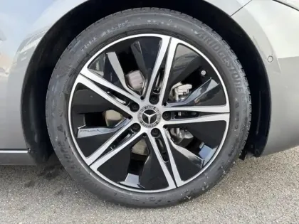 Photo 8 Mercedes Classe A 180 d Progressive Line