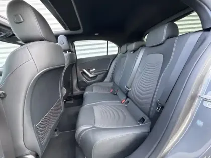 Photo 11 Mercedes Classe A 180 d Progressive Line