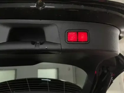 Photo 18 Mercedes GLA 200 d AMG Line