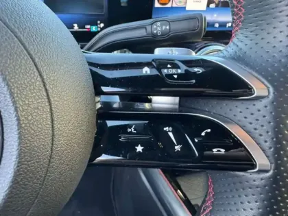 Photo 13 Mercedes Classe B 200 d AMG Line