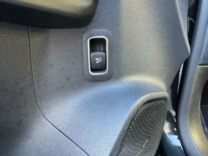 Photo 19 Mercedes Classe B 200 d AMG Line