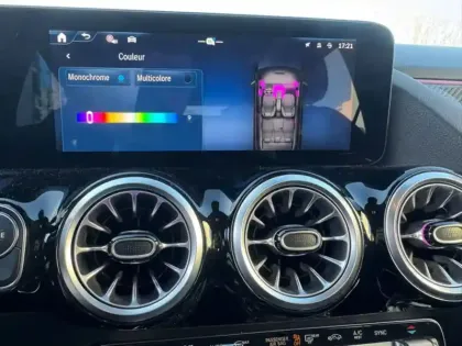 Photo 16 Mercedes Classe B 200 d AMG Line