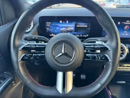 Photo 12 Mercedes Classe B 200 d AMG Line