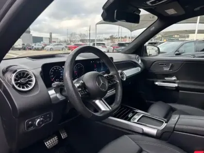 Photo 10 Mercedes GLB 220 d 4MATIC AMG Line