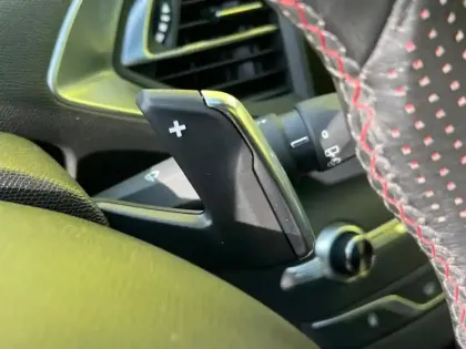 Photo 21 Peugeot 308 GT 1.6 224 ch EAT8