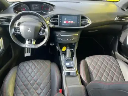 Photo 10 Peugeot 308 GT 1.6 224 ch EAT8