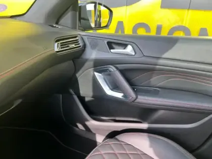 Photo 14 Peugeot 308 GT 1.6 224 ch EAT8