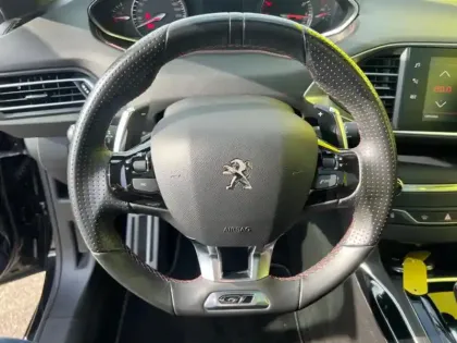 Photo 24 Peugeot 308 GT 1.6 224 ch EAT8