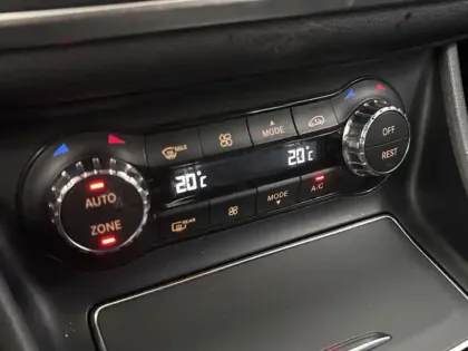 Photo 19 Mercedes CLA 200 1.6 156 Sensation