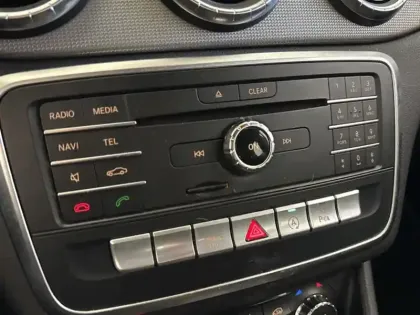 Photo 18 Mercedes CLA 200 1.6 156 Sensation